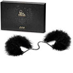 Полная комплектация наручников Za Za Zu из черных перьев от Bijoux Indiscrets